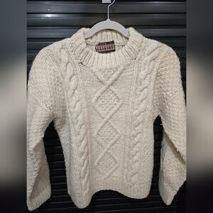 World Class Inc. Wool Sweater Medium Made In Ecuador